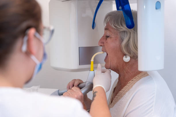 Best Weekend Emergency Dentist in Nassau Bay, TX